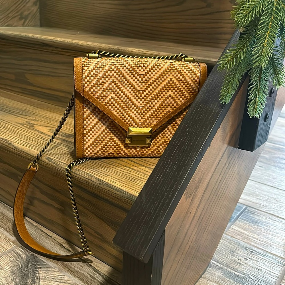 Michael Kors Whitney Cross Body woven brown in mint condition.